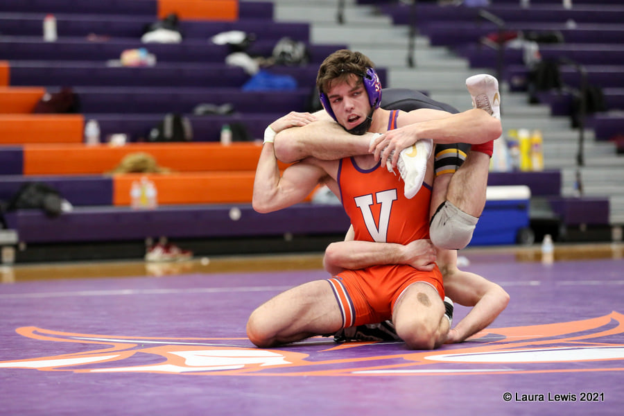 Missouri Valley hosts Invitational featuring 40 NAIA programs with three medalist