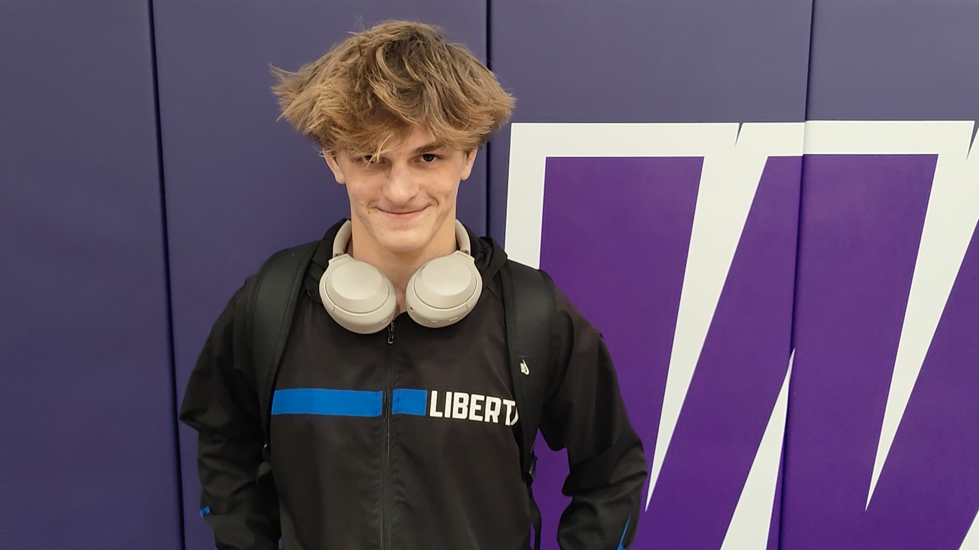 Blue Springs vs Liberty: Roman Stewart, Liberty (144 pounds)