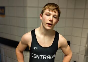 Charlie Robinson, Centralia (132) : MSHSAA State Championships – Wednesday
