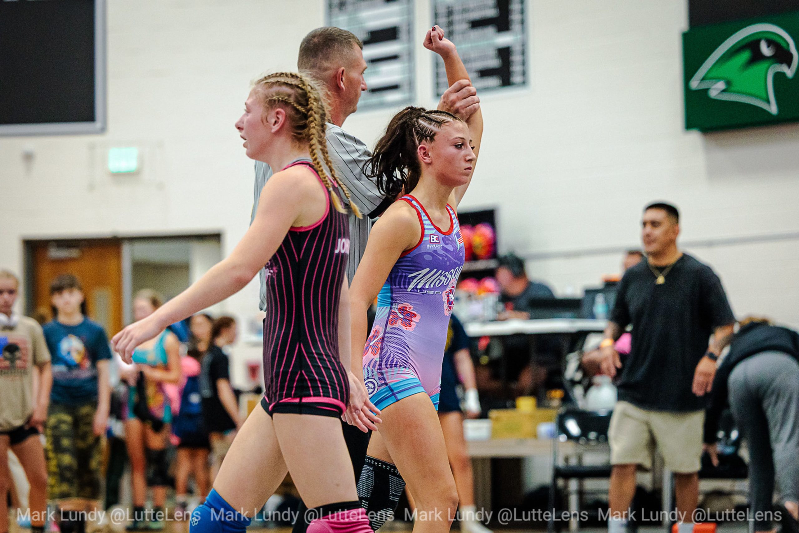 Missouri Girls Collect Titles at Fall Brawl